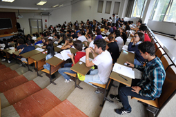 Esame di ammissione alla facoltà di medicina all'università statale di  Milano